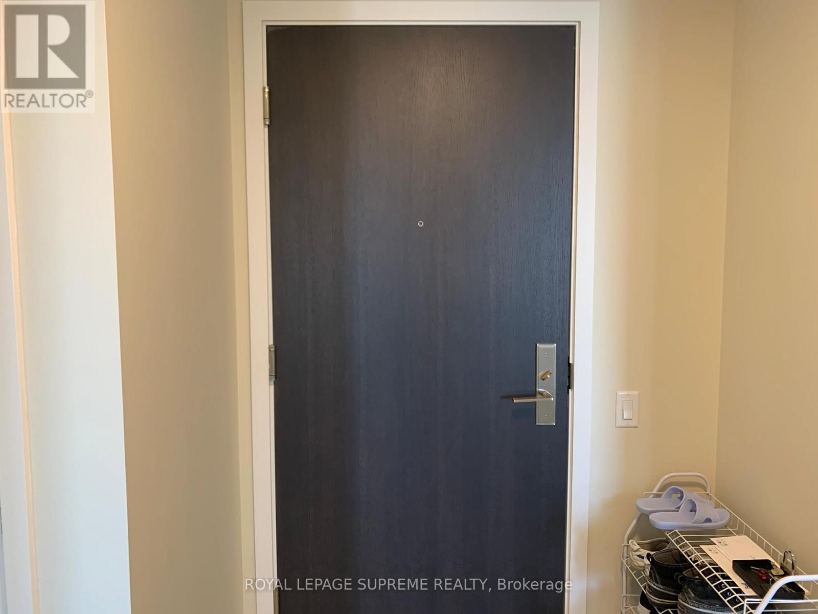 812 - 38 Monte Kwinter Court, Toronto, Ontario  M3H 0E2 - Photo 3 - C13526640