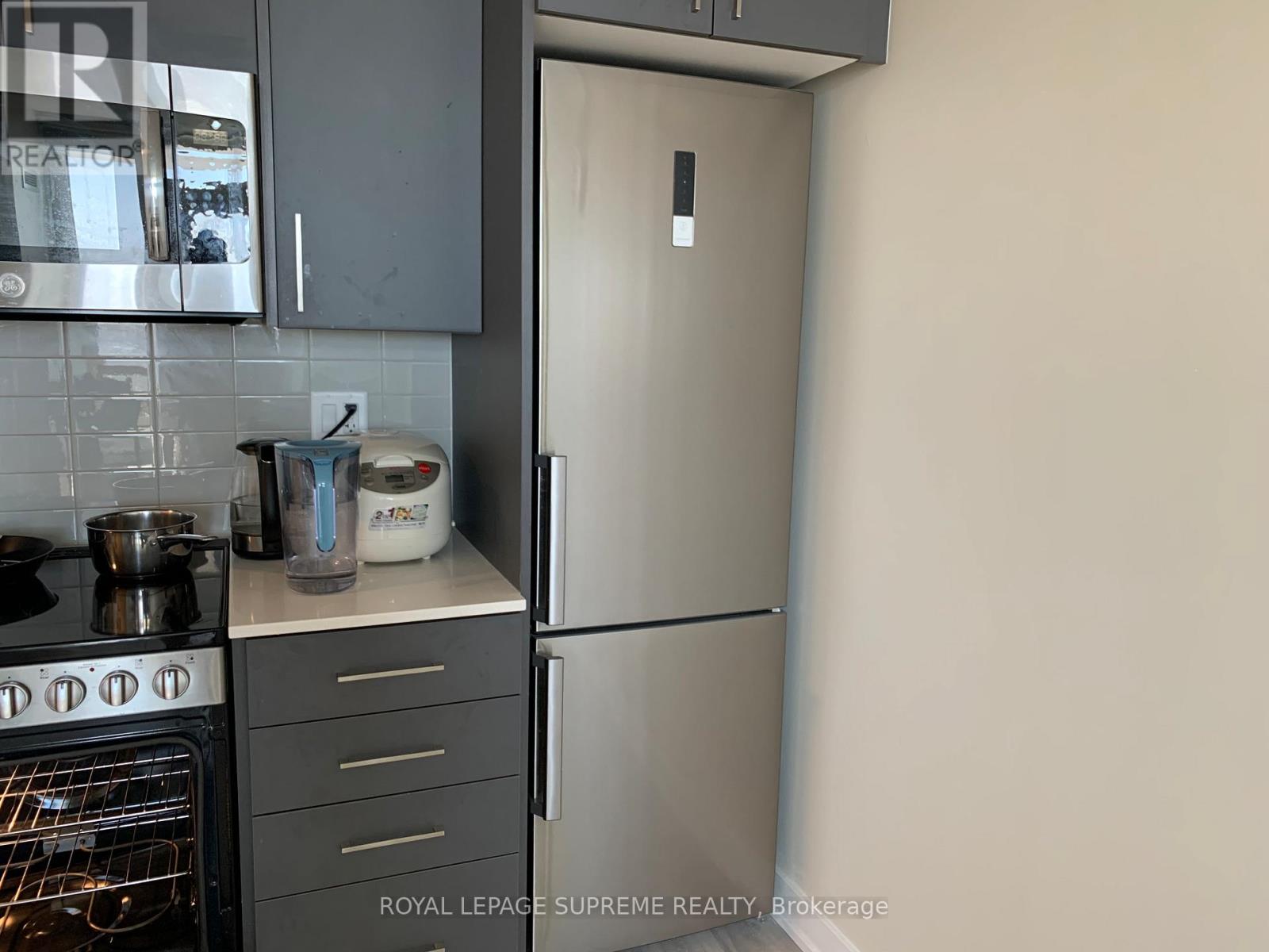 812 - 38 Monte Kwinter Court, Toronto, Ontario  M3H 0E2 - Photo 6 - C13526640