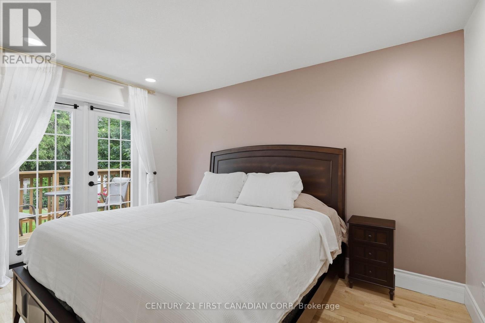557 Ferndale Court, London South, Ontario  N6C 5C2 - Photo 14 - X13526332