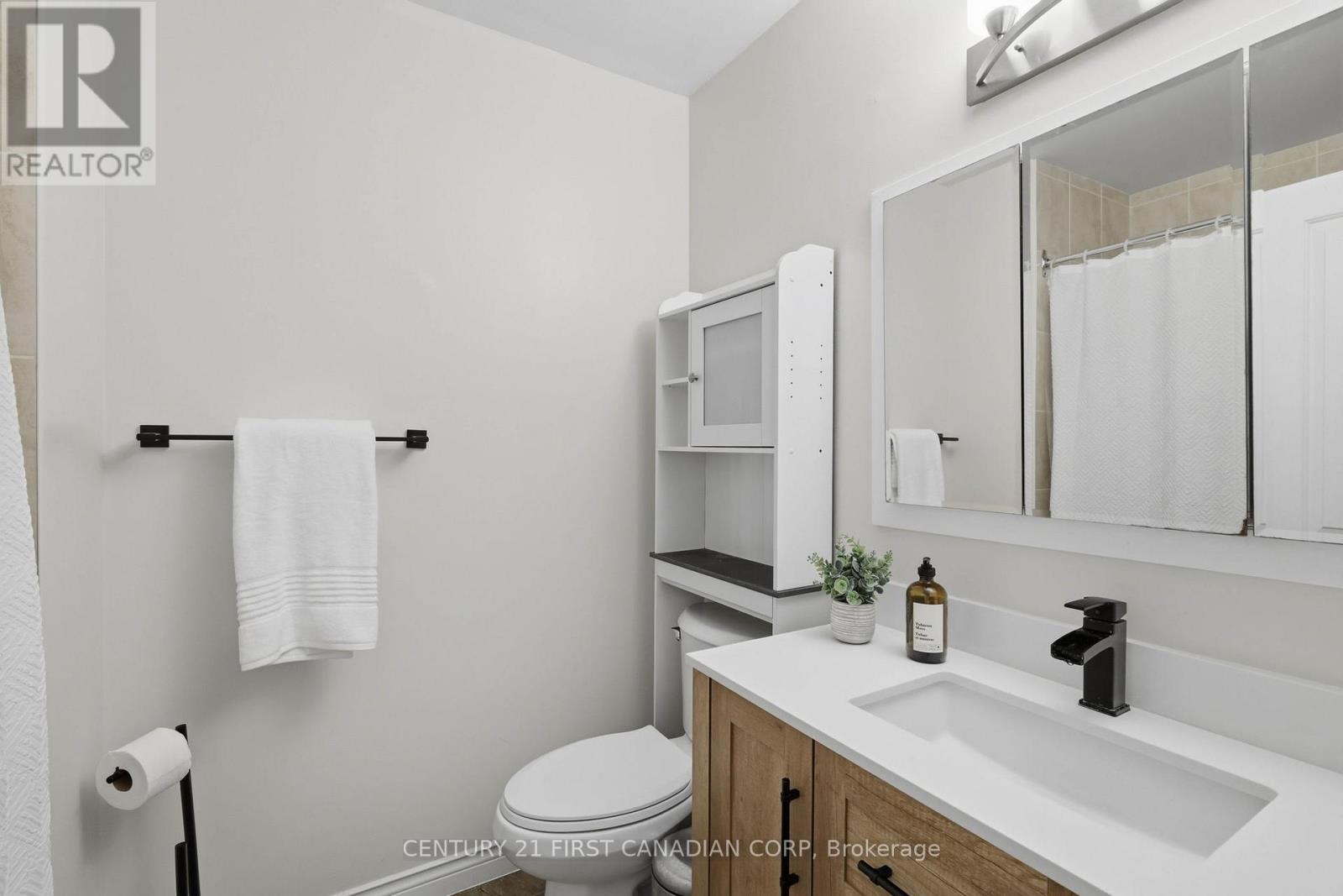 557 Ferndale Court, London South, Ontario  N6C 5C2 - Photo 16 - X13526332