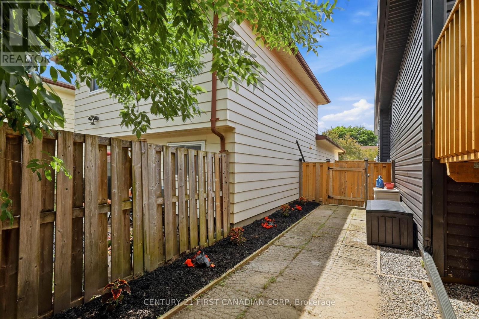 557 Ferndale Court, London South, Ontario  N6C 5C2 - Photo 31 - X13526332