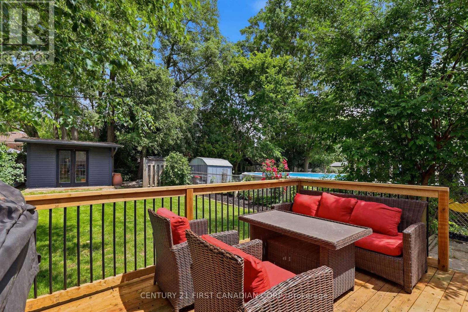 557 Ferndale Court, London South, Ontario  N6C 5C2 - Photo 36 - X13526332
