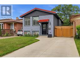 557 FERNDALE COURT, London South, Ontario