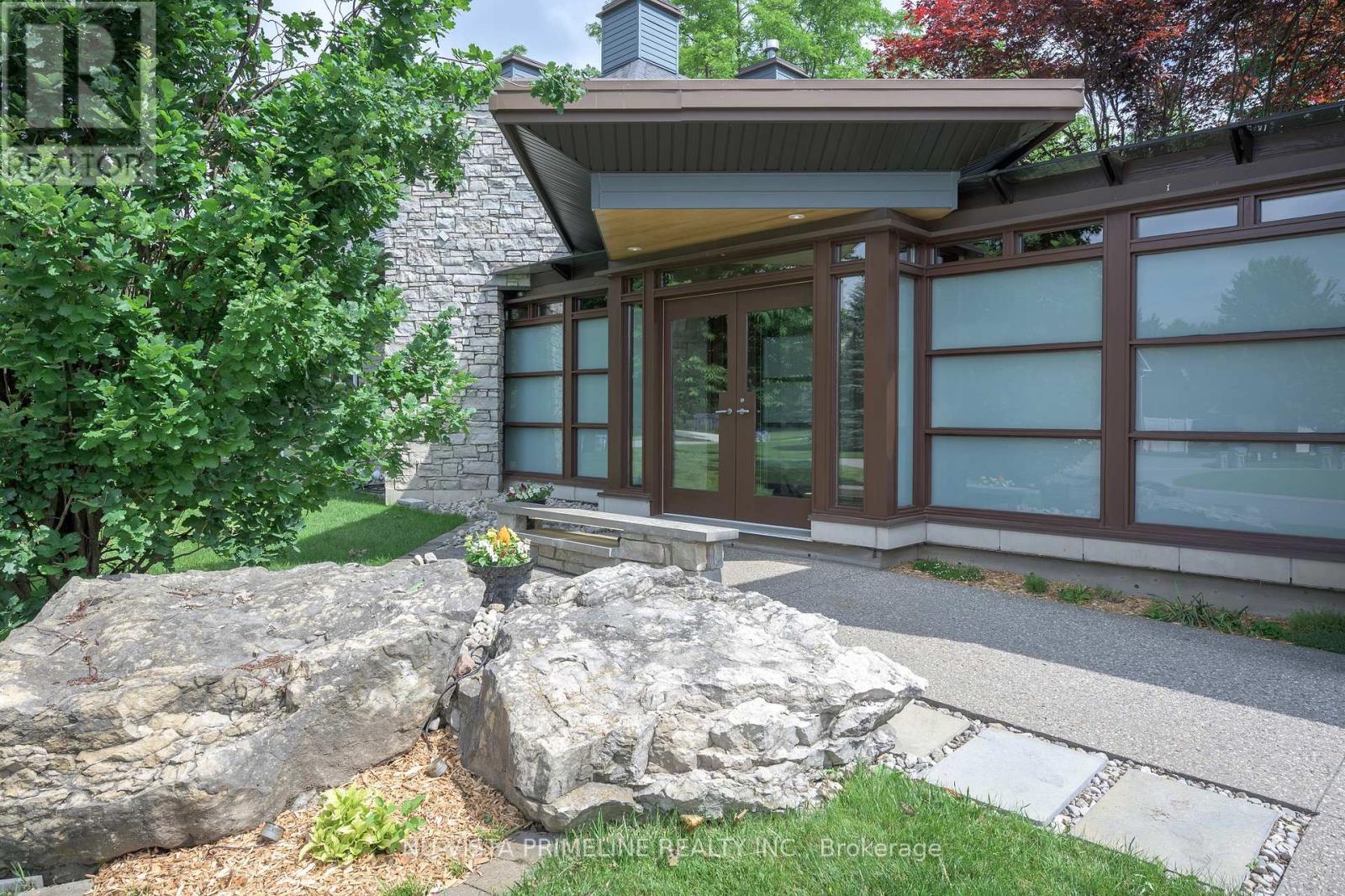 12 Ashley Lane, Middlesex Centre, Ontario  N0M 2A0 - Photo 2 - X13526384