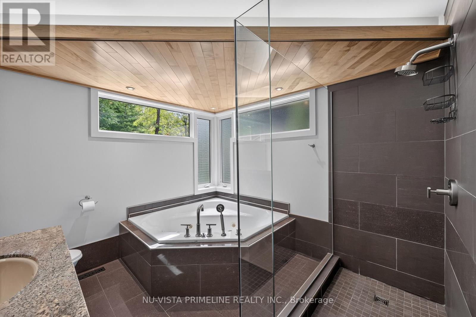 12 Ashley Lane, Middlesex Centre, Ontario  N0M 2A0 - Photo 45 - X13526384