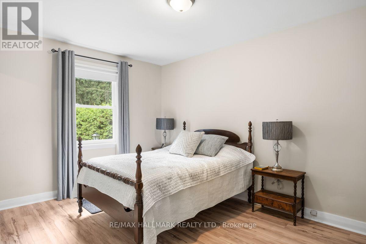 193 Ferris Road, Toronto, Ontario  M4B 1H2 - Photo 11 - E13526342