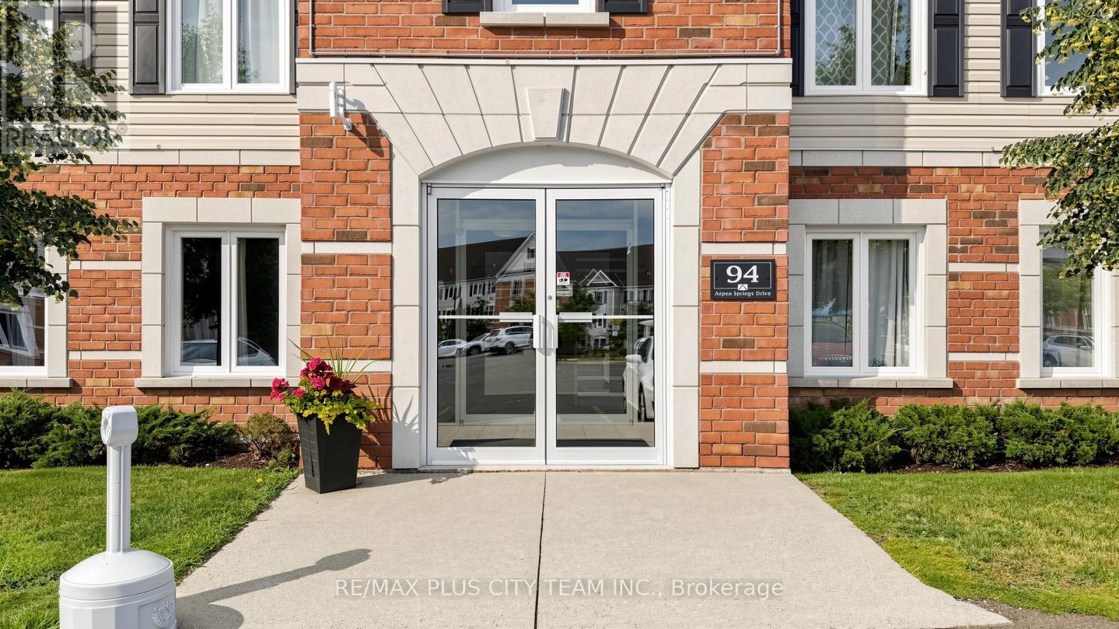 201 - 94 Aspen Springs Drive, Clarington, Ontario  L1C 5N4 - Photo 22 - E13526456