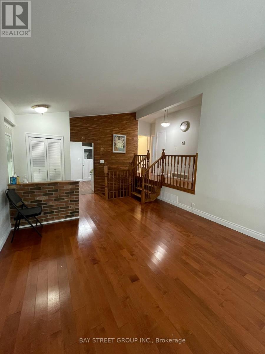 2 Norwalk Street, Toronto, Ontario M1J 2V1 - Photo 2 - E13526620