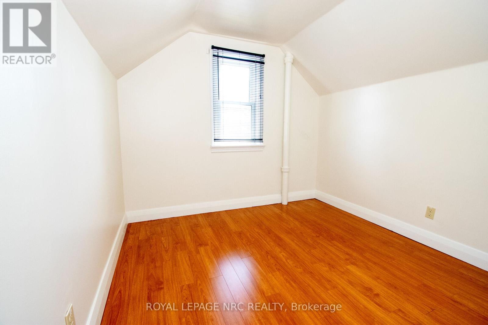 2 Eastbourne Avenue, St. Catharines, Ontario  L2M 5K4 - Photo 34 - X13526366