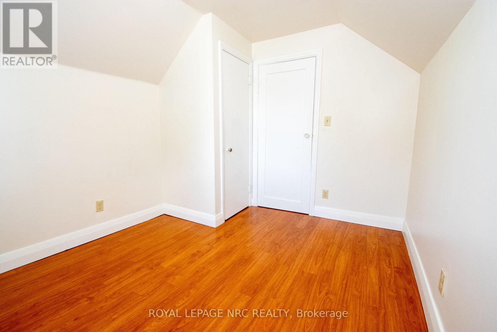 2 Eastbourne Avenue, St. Catharines, Ontario  L2M 5K4 - Photo 37 - X13526366