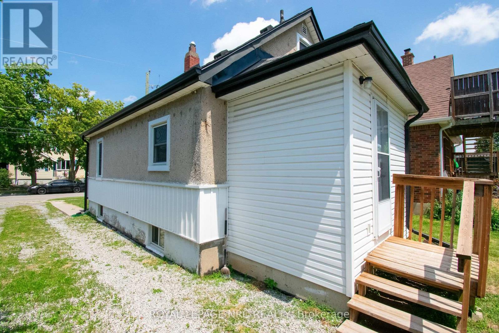 2 Eastbourne Avenue, St. Catharines, Ontario  L2M 5K4 - Photo 44 - X13526366