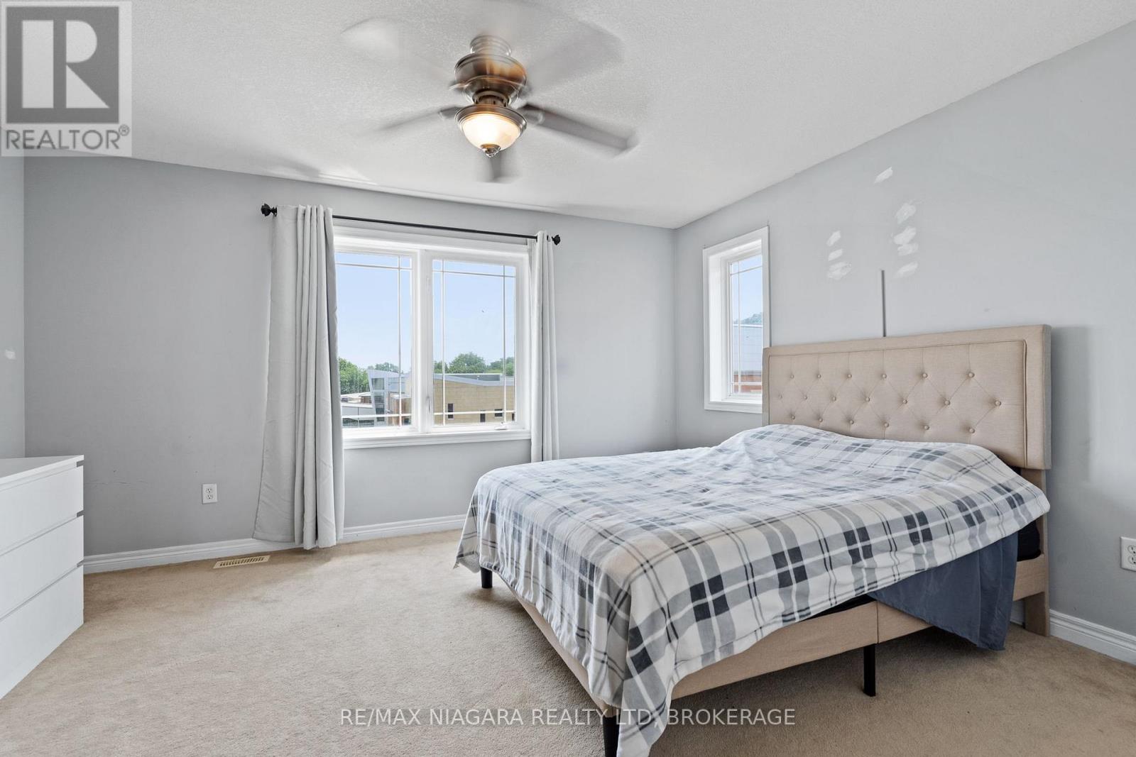 15 Hemlock Way, Grimsby, Ontario  L3M 0A7 - Photo 15 - X13526368
