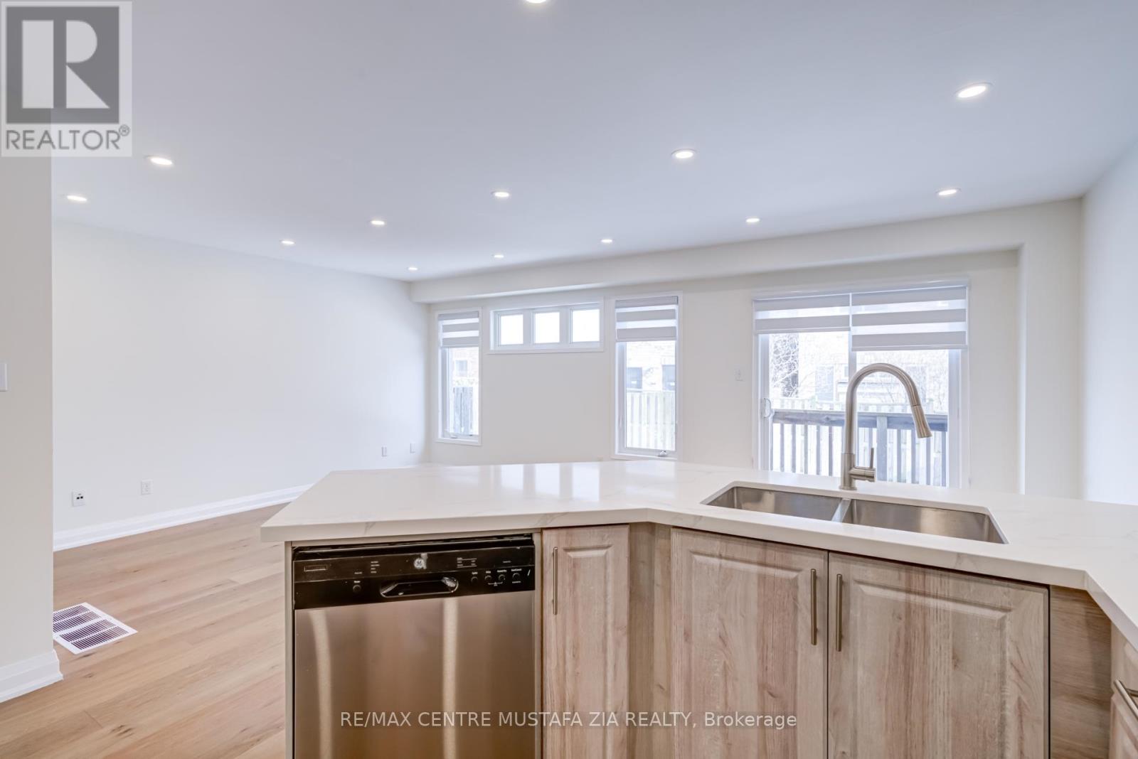 UPPER - 3294 RESPOND ROAD - Photo 12