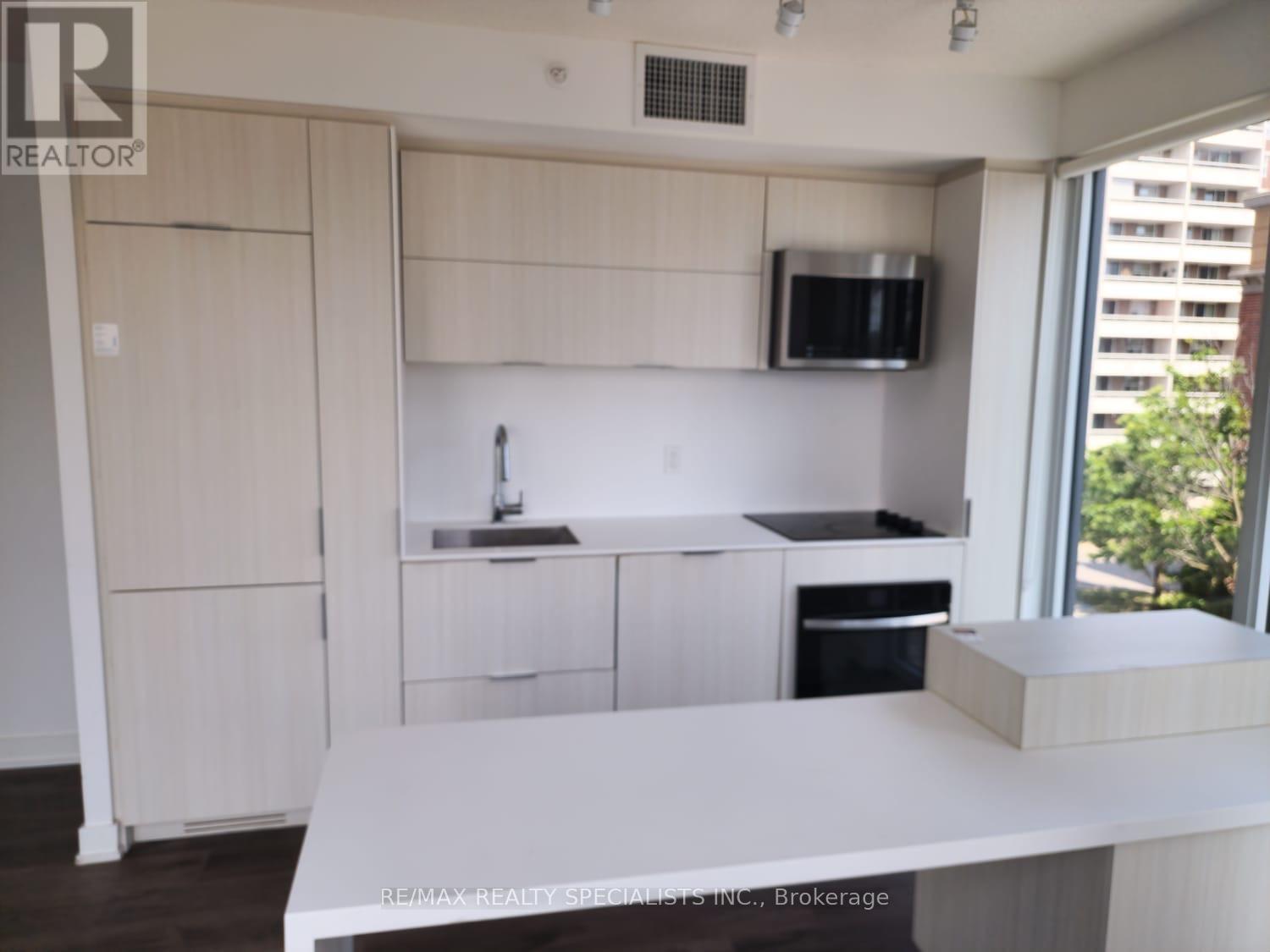 204 - 370 Martha Street S, Burlington, Ontario  L7R 0G9 - Photo 13 - W13526508
