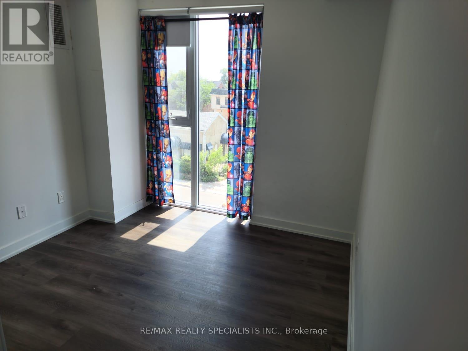 204 - 370 Martha Street S, Burlington, Ontario  L7R 0G9 - Photo 15 - W13526508