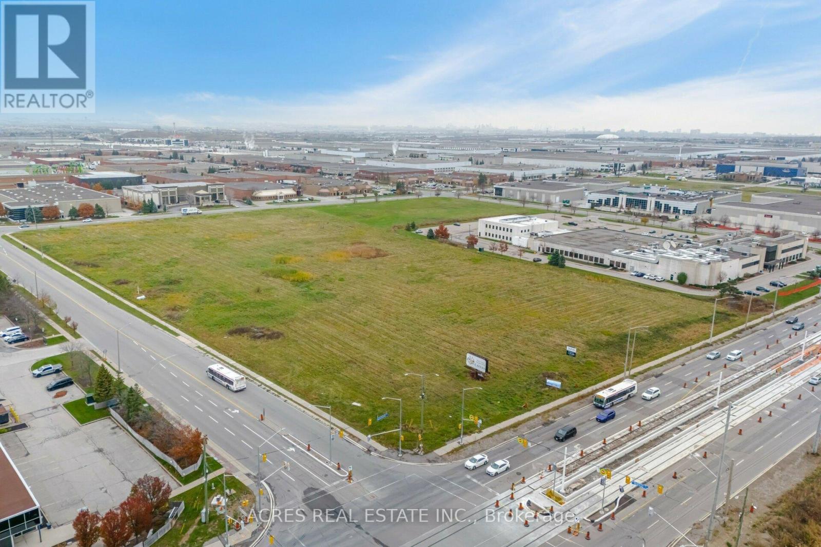 70 Superior Boulevard, Mississauga, Ontario L5T 2X9 - Photo 19 - W13526568