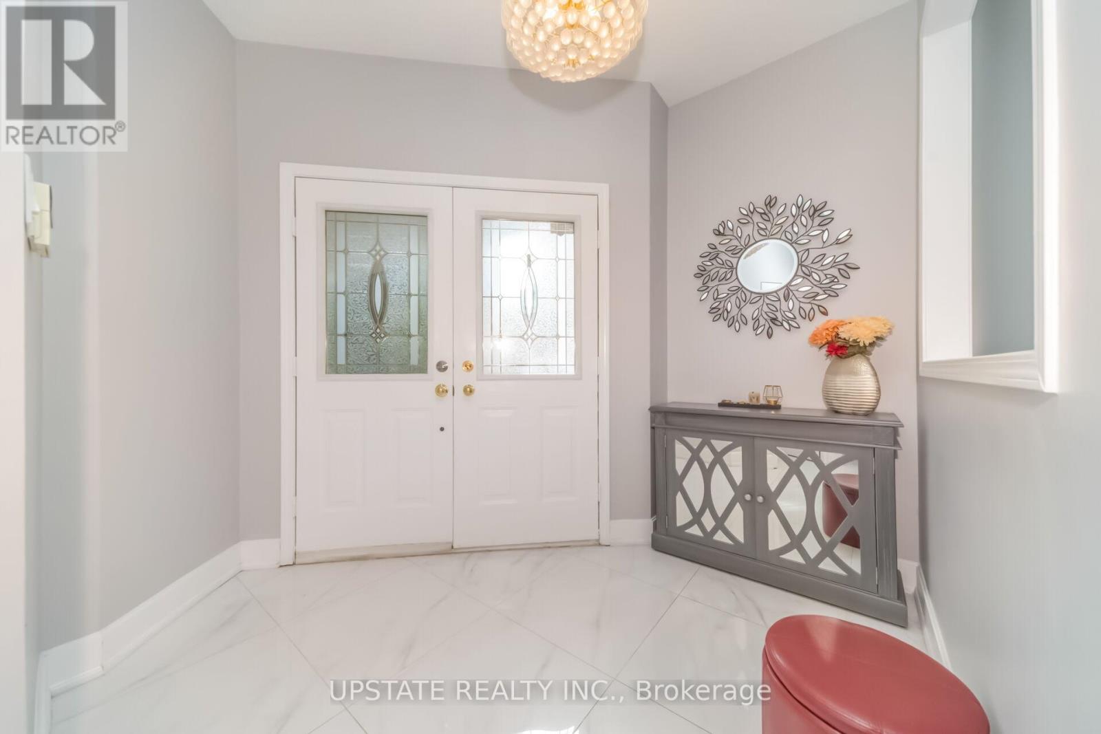 6445 Valiant Heights, Mississauga, Ontario  L5W 1E2 - Photo 6 - W13526610