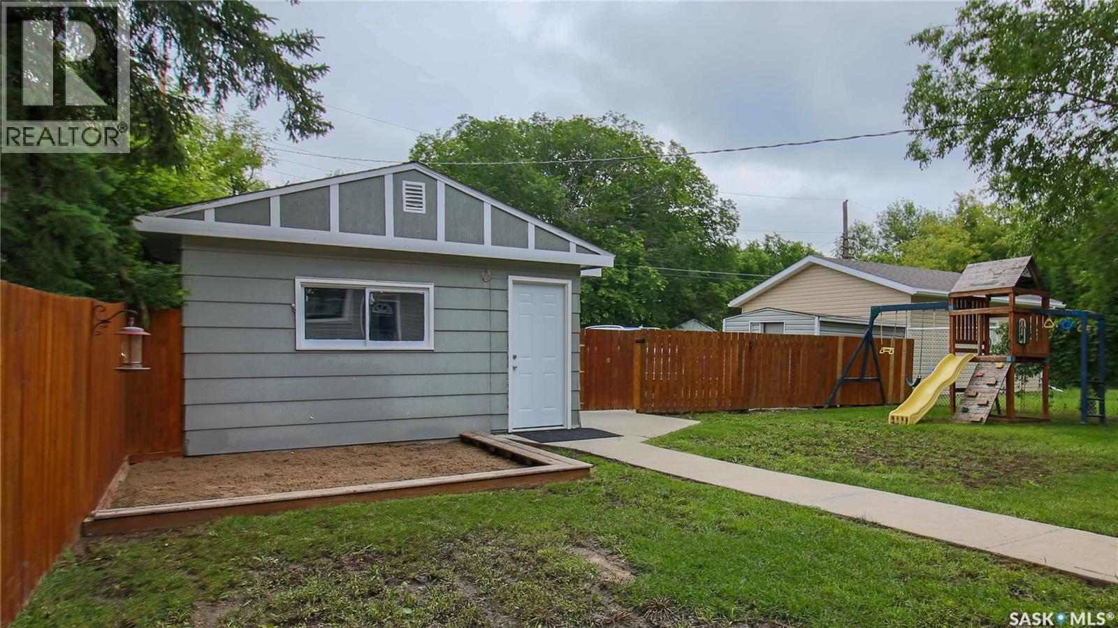 829 Walker Street, Regina, Saskatchewan  S4T 5N3 - Photo 36 - SK041566