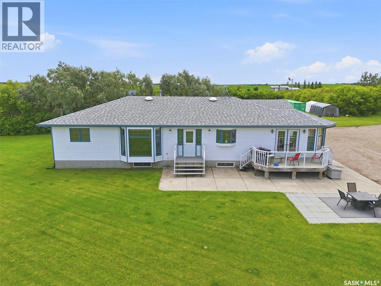 17515 Highway 5 Acreage, Aberdeen Rm No. 373, Saskatchewan  S7A 0A9 - Photo 4 - SK041545