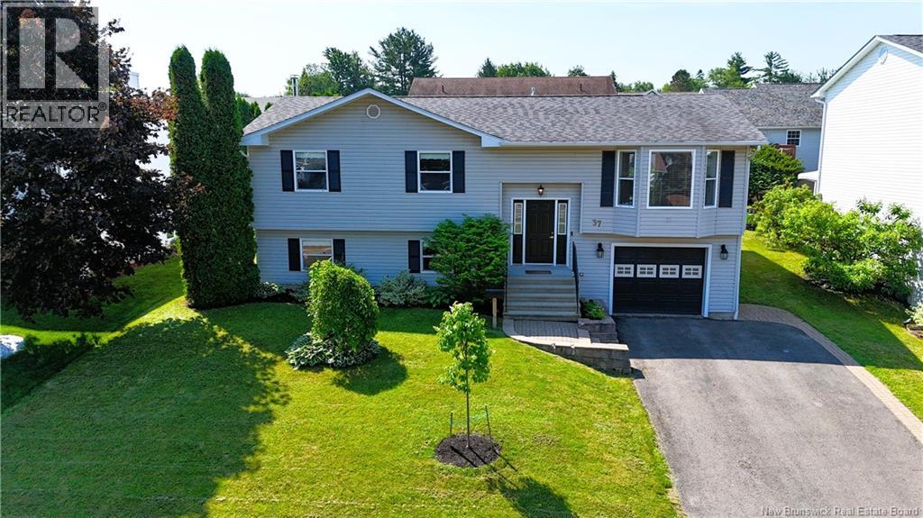 37 Lansdown Avenue, Oromocto, New Brunswick