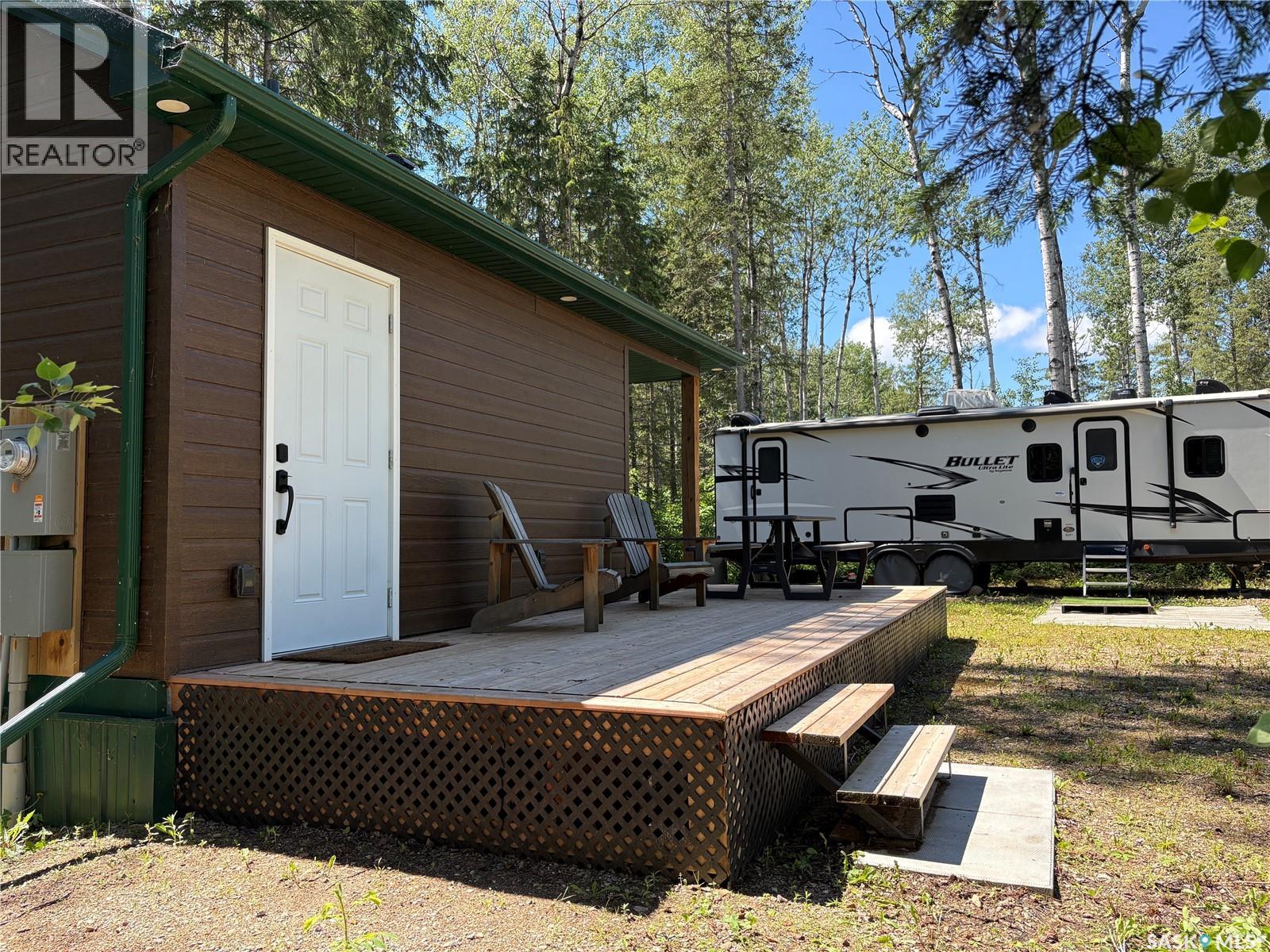 13 Lakeshore Drive, Delaronde Lake, Saskatchewan  S0J 0E0 - Photo 1 - SK041558