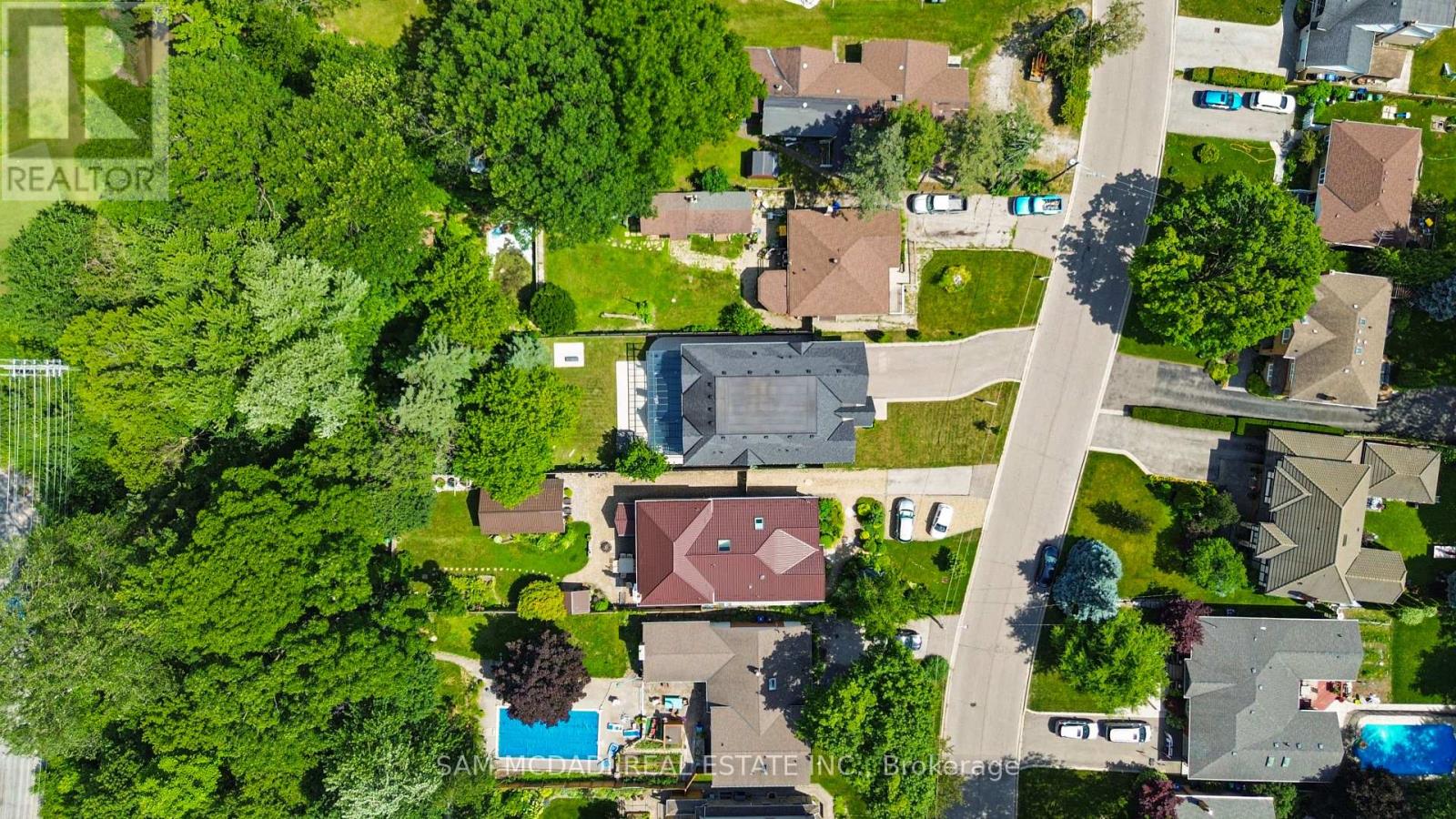 1487 Myron Drive, Mississauga, Ontario  L5E 2N5 - Photo 45 - W12941544