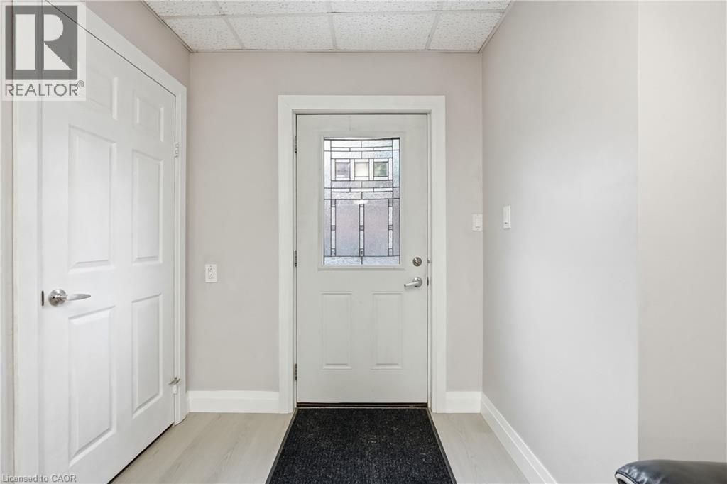 5196 Fourth Avenue, Niagara Falls, Ontario  L2E 1P4 - Photo 4 - 40845041