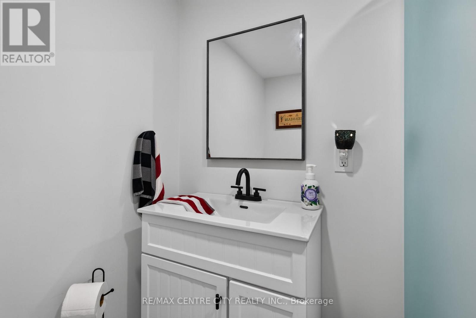 580 Albert Street, Strathroy-Caradoc, Ontario  N7G 1W9 - Photo 25 - X13526804