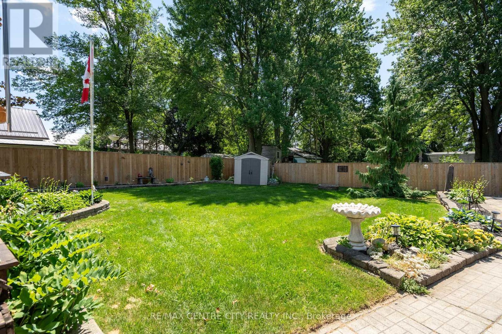 580 Albert Street, Strathroy-Caradoc, Ontario  N7G 1W9 - Photo 37 - X13526804