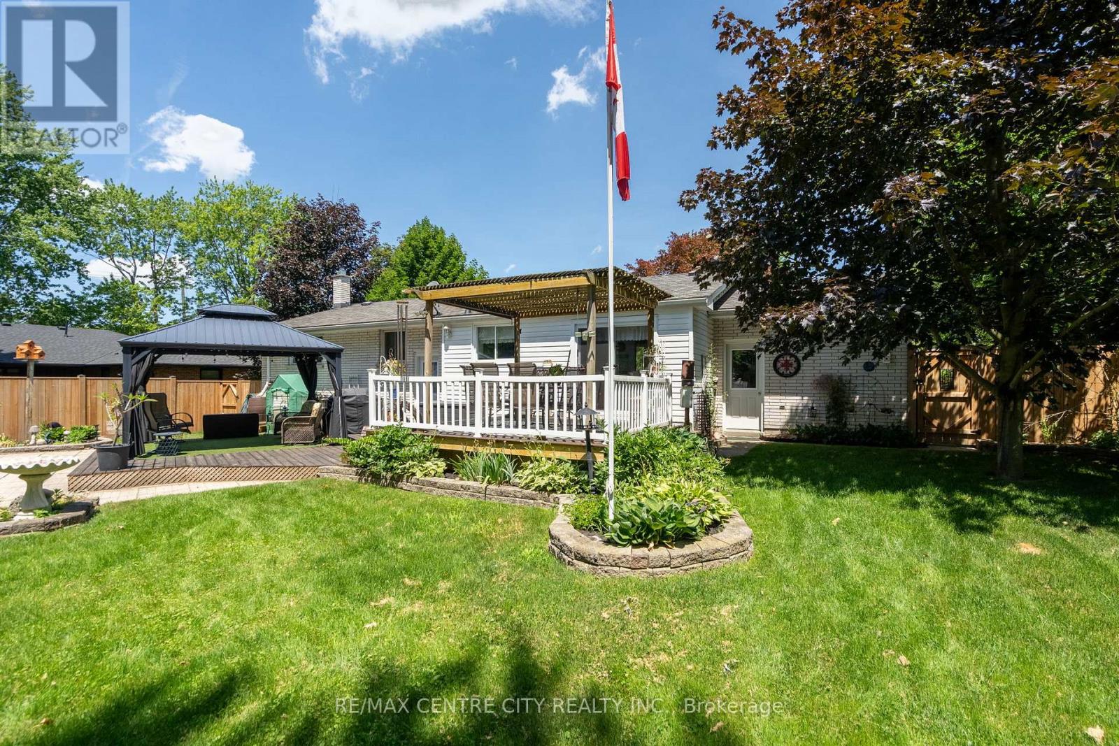 580 Albert Street, Strathroy-Caradoc, Ontario  N7G 1W9 - Photo 38 - X13526804
