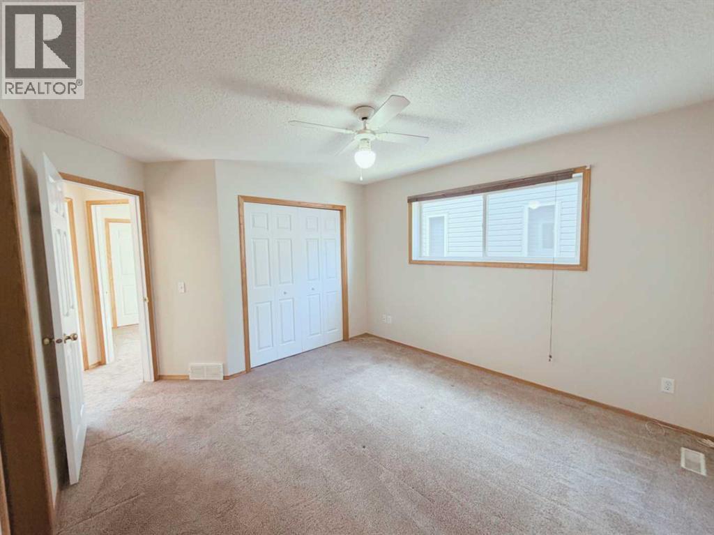 105 Aspen Way, Vulcan, Alberta  T0L 2B0 - Photo 11 - A2279104