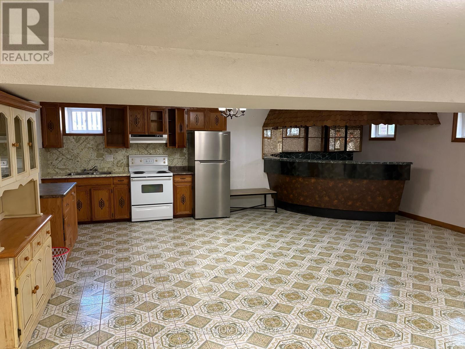 Lower - 14 Valleycrest Drive, King, Ontario  L7B 1G1 - Photo 2 - N13525794
