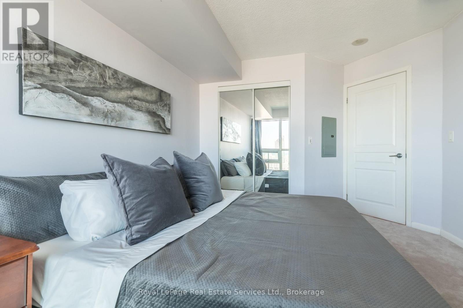 2907 - 18 Yonge Street, Toronto, Ontario  M5E 1Z8 - Photo 13 - C13513412