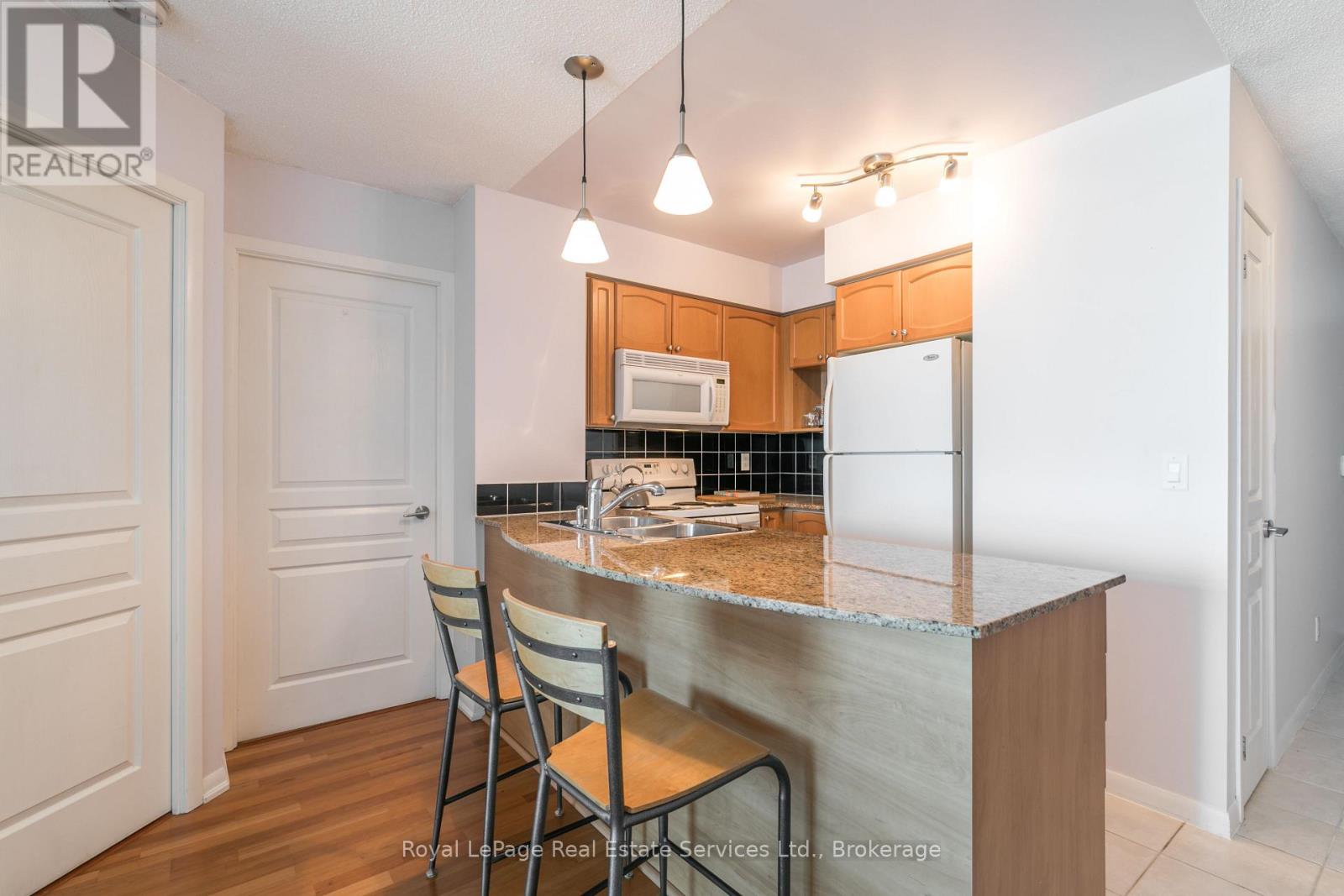 2907 - 18 Yonge Street, Toronto, Ontario  M5E 1Z8 - Photo 9 - C13513412