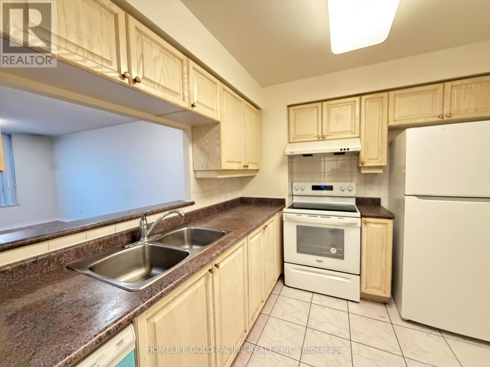 2522 - 68 CORPORATE DRIVE - Photo 11