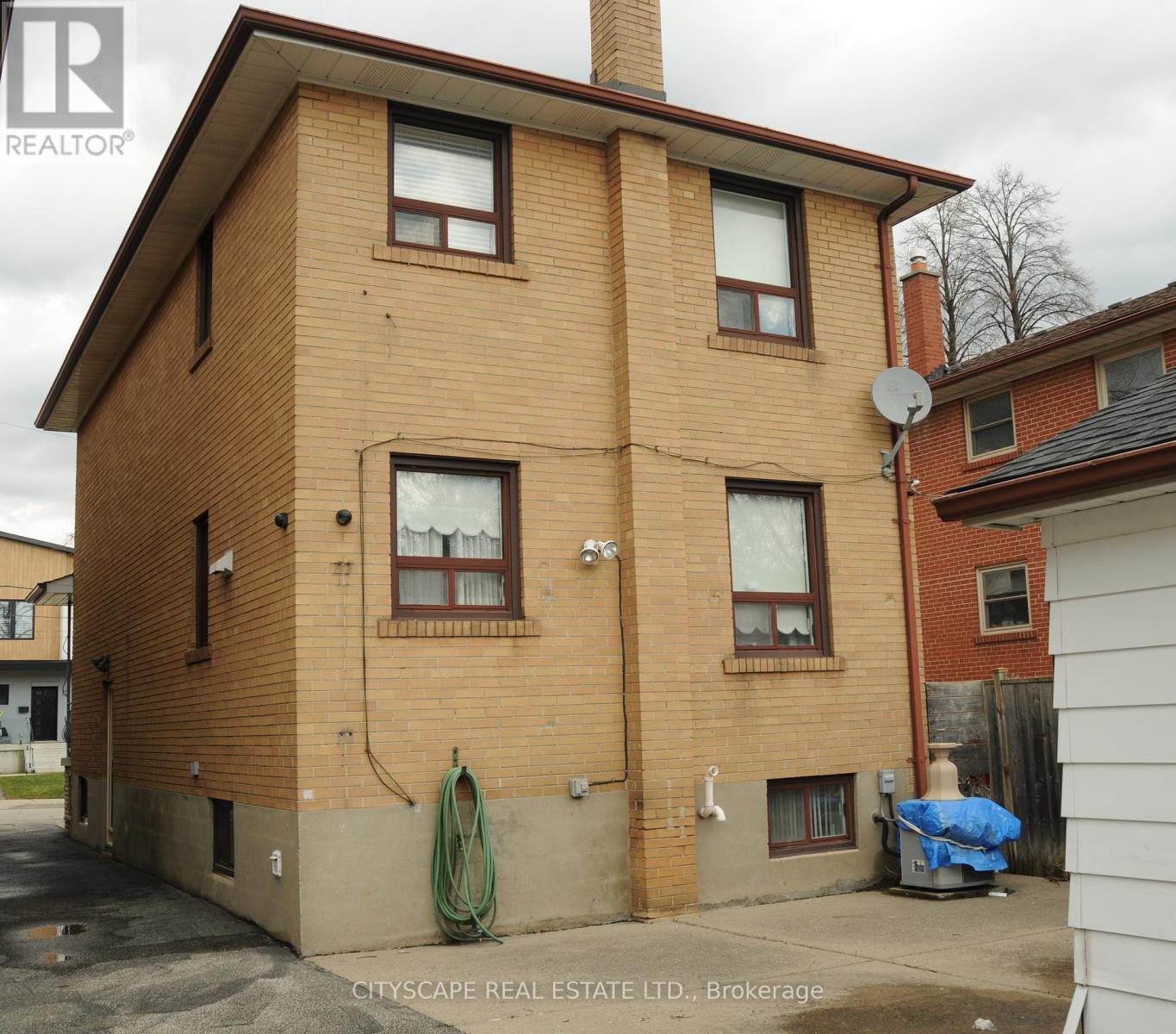 Basement - 49 Algoma Street, Toronto, Ontario  M8Y 1C4 - Photo 2 - W13526826