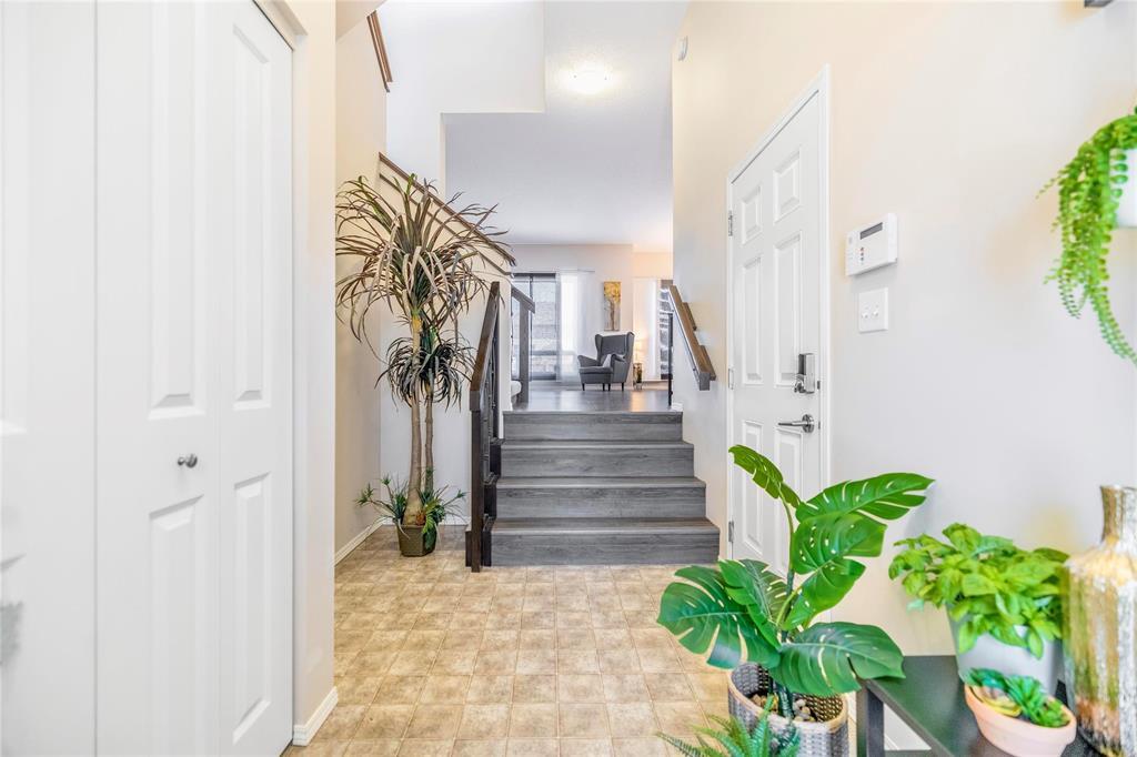 183 Appleford Gate, Winnipeg, Manitoba  R3Y 0S6 - Photo 7 - 202615406