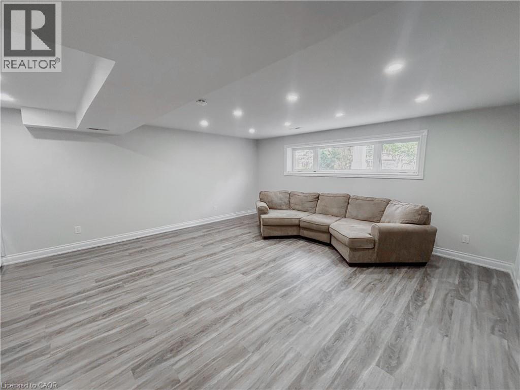 15 Westchester Place Unit# Lower, Kitchener, Ontario  N2B 3M6 - Photo 4 - 40843629