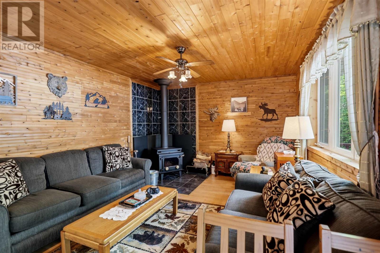 2268 Four Seasons Dr, Goulais River, Ontario  P0S 1E0 - Photo 5 - SM261612
