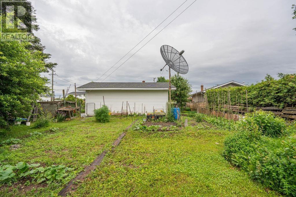 595 Korah Rd, Sault Ste. Marie, Ontario  P6C 4J6 - Photo 6 - SM261717