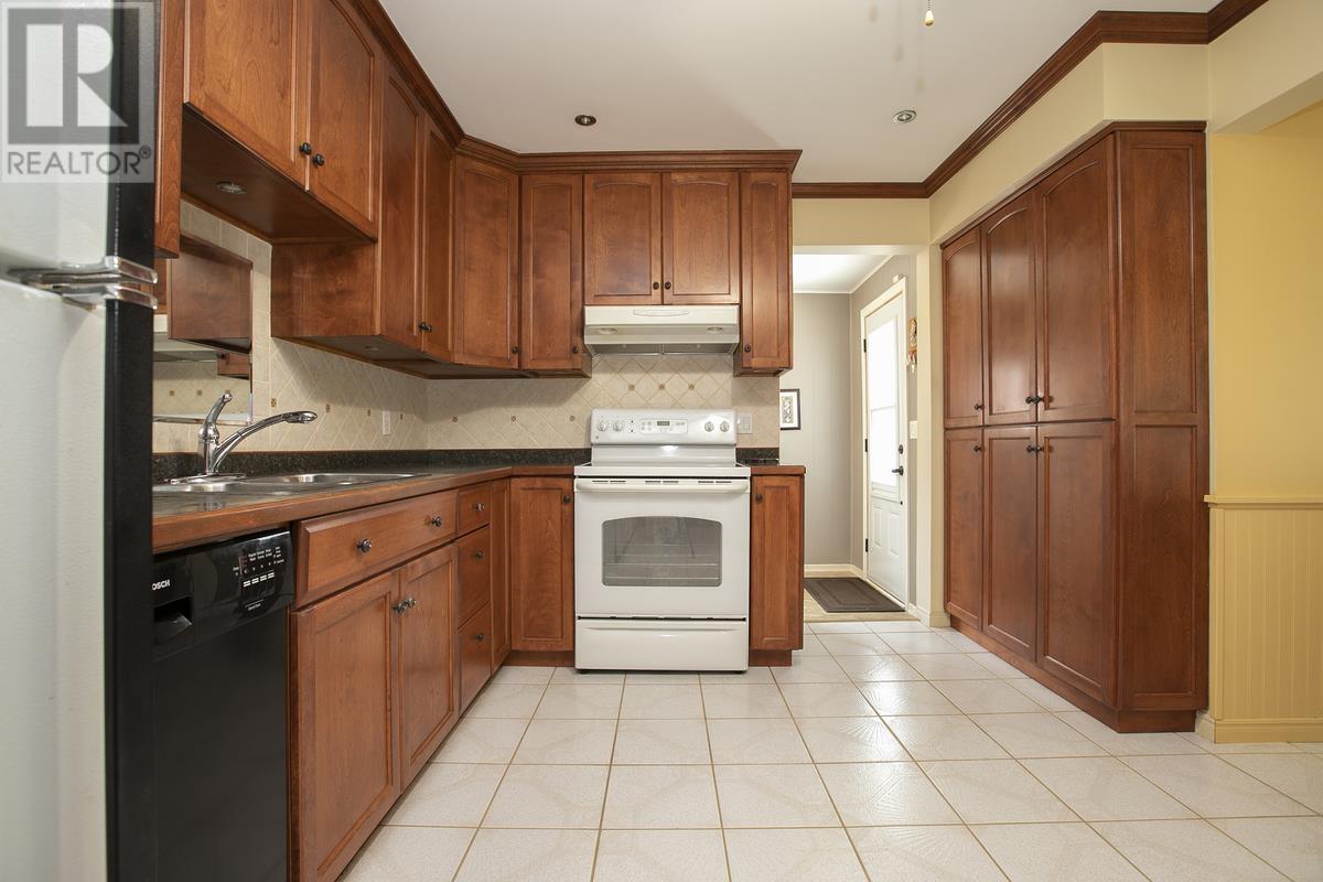 114 Promenade Dr, Sault Ste. Marie, Ontario  P6B 5J6 - Photo 19 - SM261722