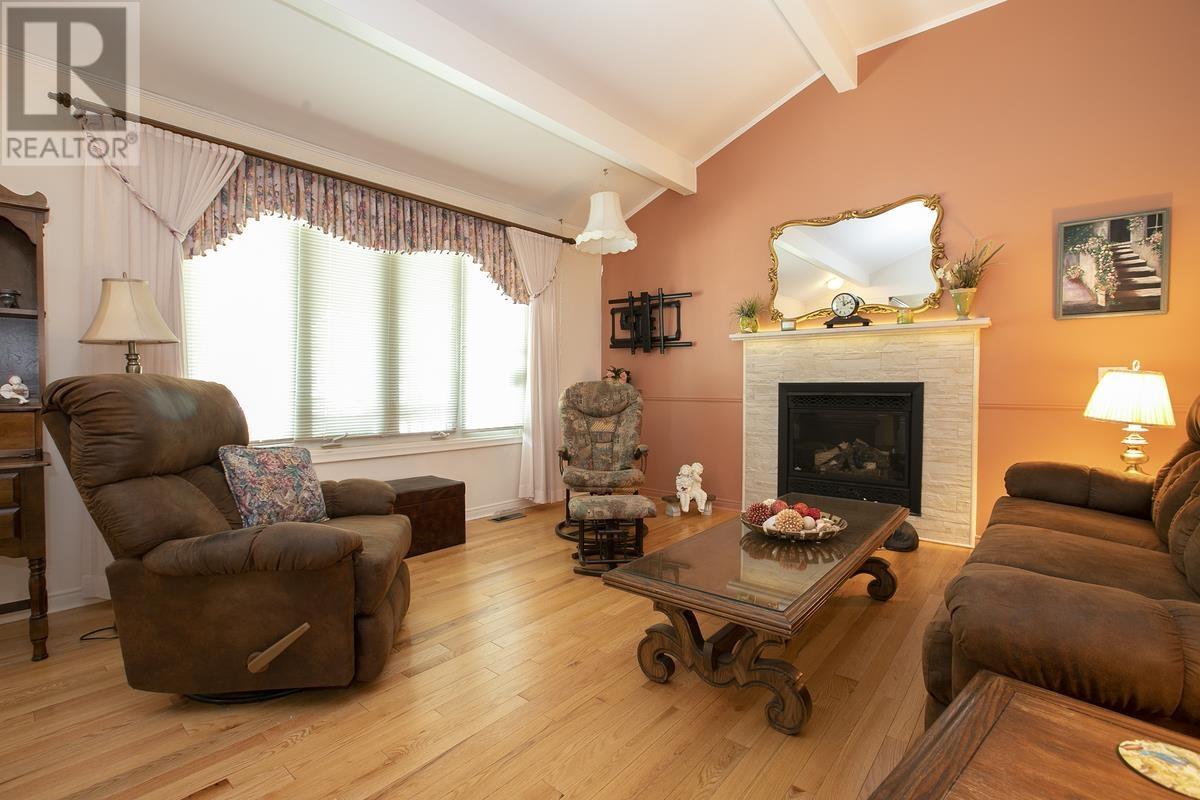114 Promenade Dr, Sault Ste. Marie, Ontario  P6B 5J6 - Photo 26 - SM261722