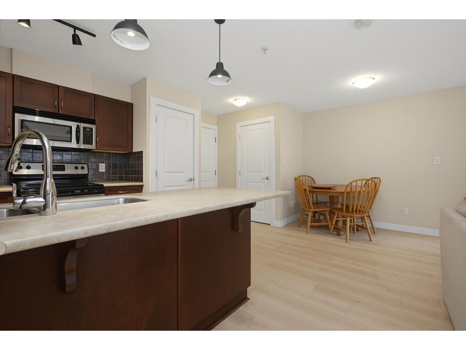 306 2038 Sandalwood Crescent, Abbotsford, British Columbia  V2S 3H6 - Photo 8 - R3140924