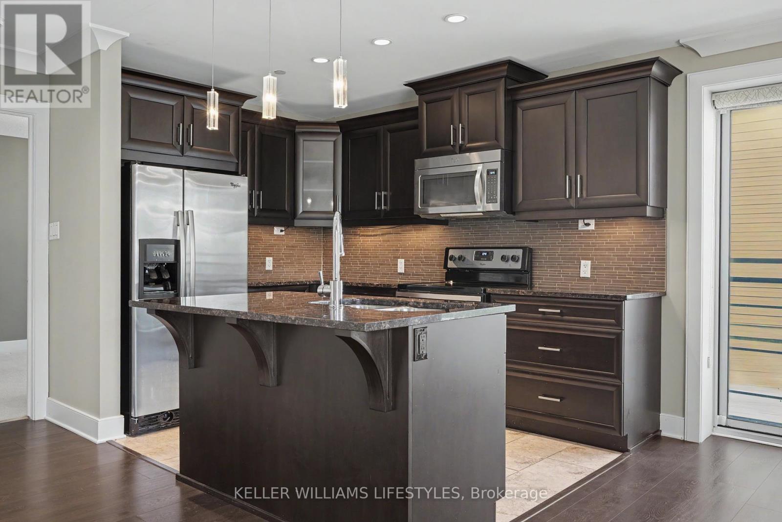 201 - 320 Sugarcreek Trail, London North, Ontario  N6H 0G3 - Photo 16 - X13527034