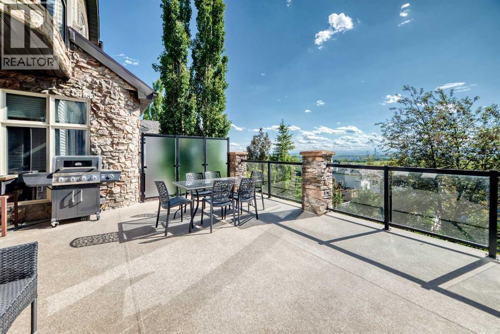 423 Rocky Ridge Drive NW, Calgary, Alberta  T3G 5C2 - Photo 12 - A2323190