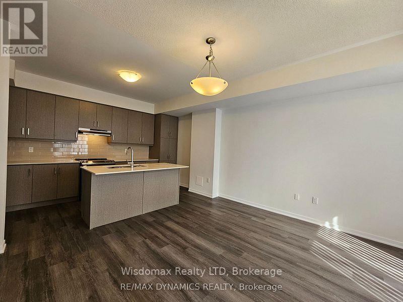 Th 141 - 31 Almond Blossom Mews S, Vaughan, Ontario  L4K 0N7 - Photo 5 - N13526998