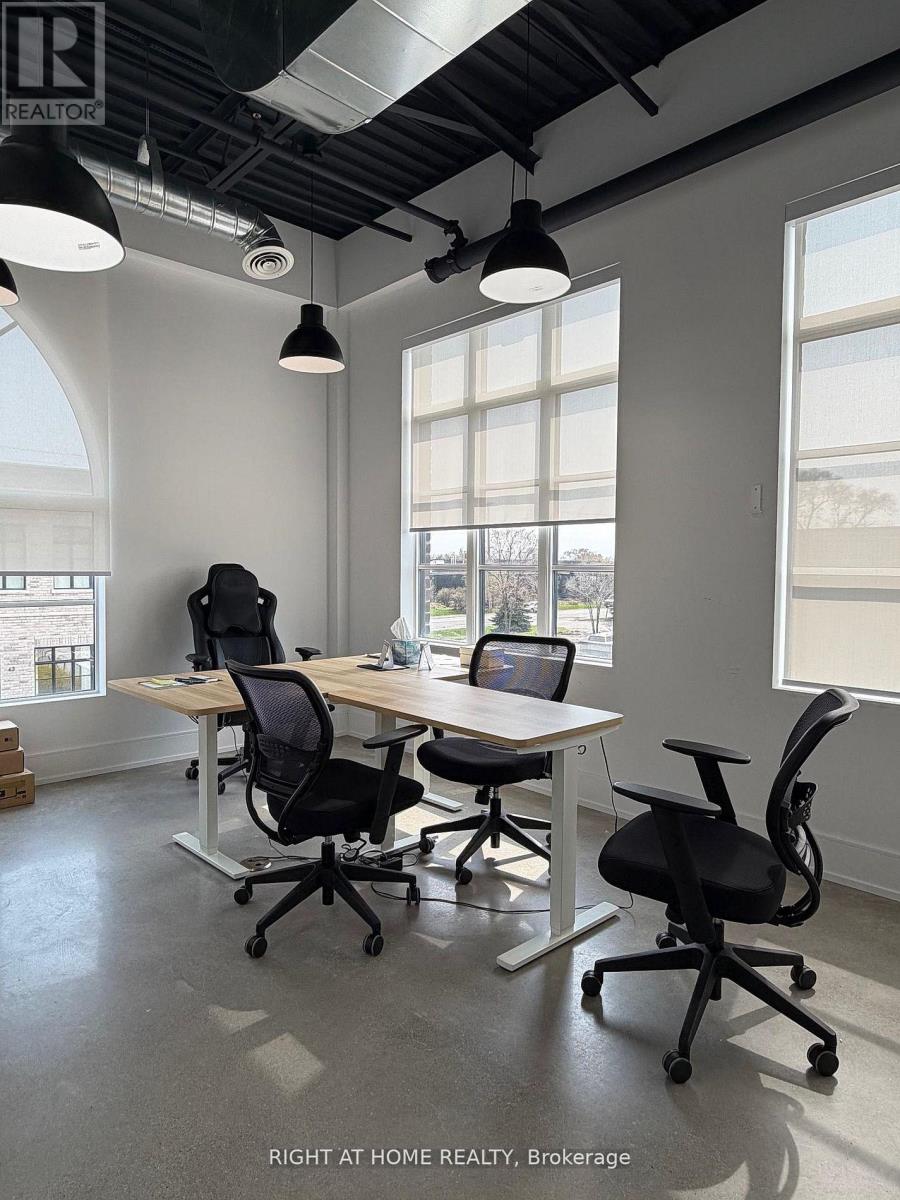 1 & 2 - 68 Jutland Road, Toronto, Ontario M8Z 0G7 - Photo 11 - W13516836