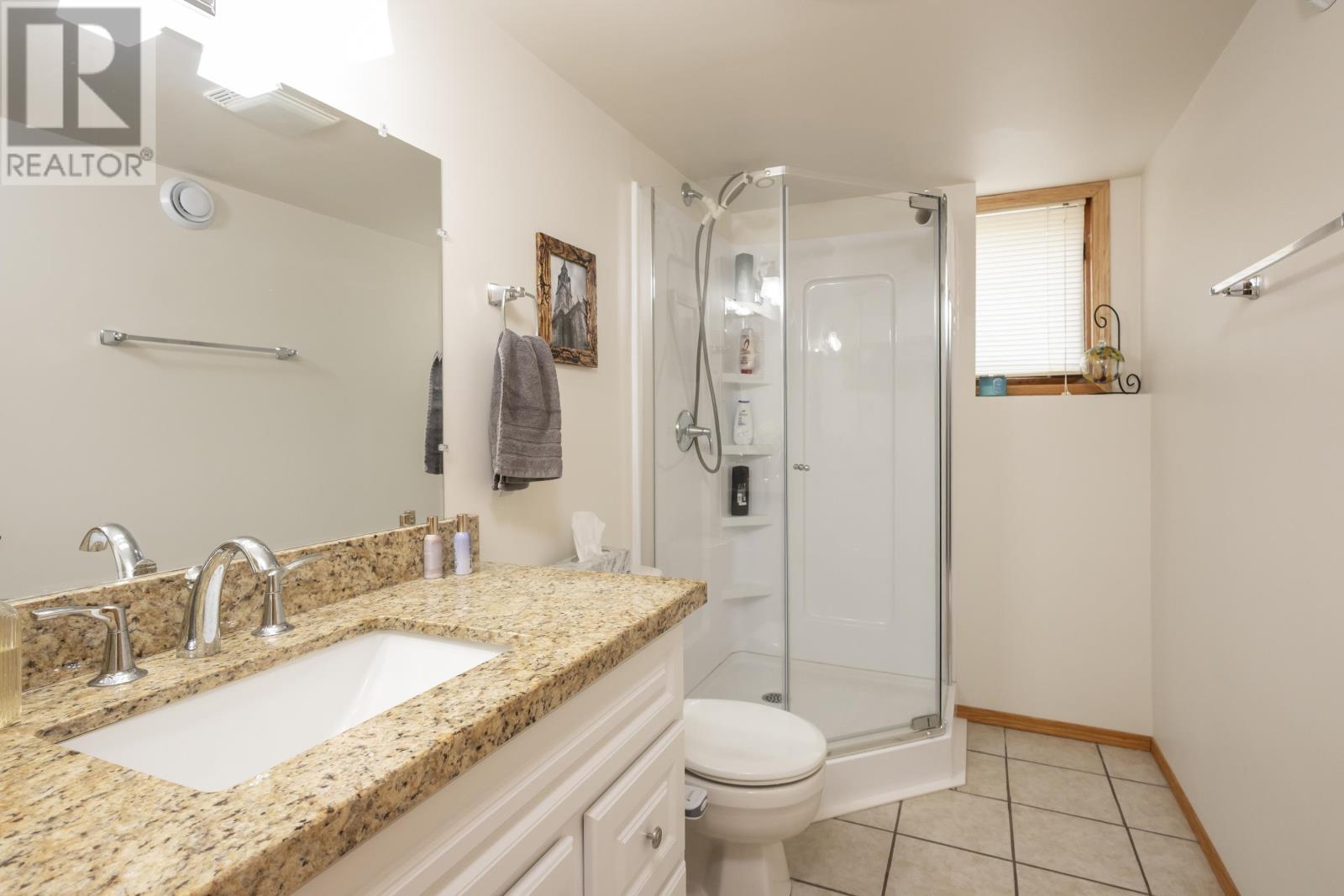 107 Sapphire Dr, Thunder Bay, Ontario  P7G 1A8 - Photo 27 - TB2601797