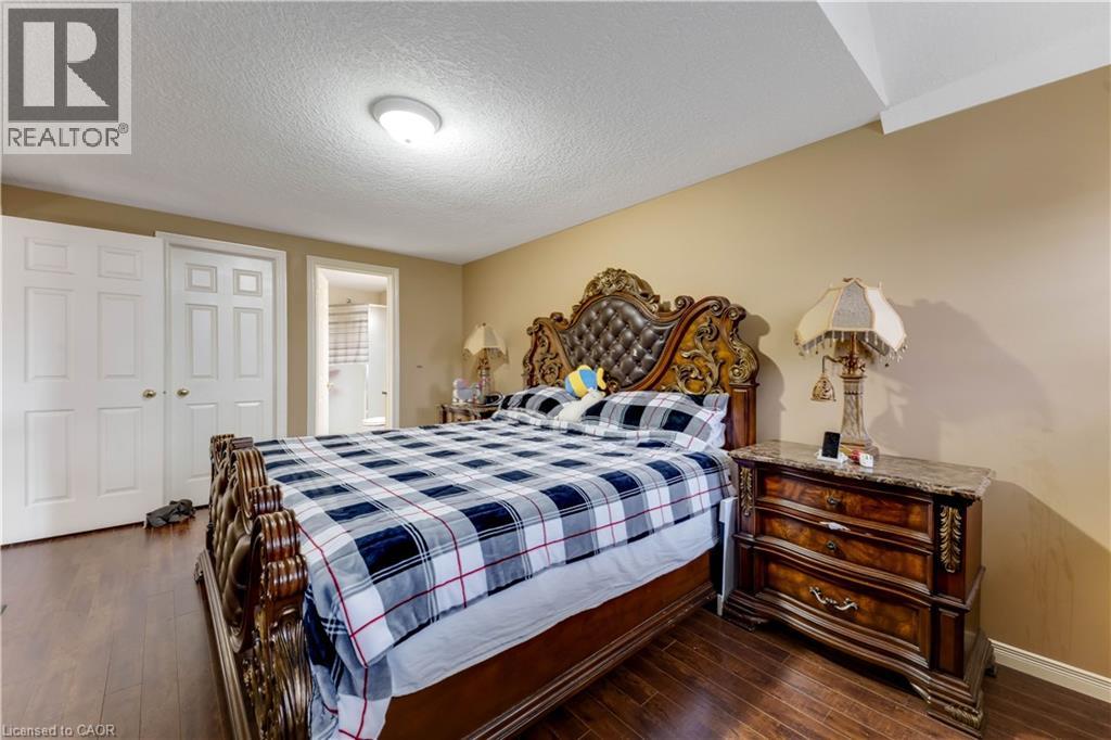 924 Copper Leaf Crescent, Kitchener, Ontario  N2E 3W1 - Photo 16 - 40817492