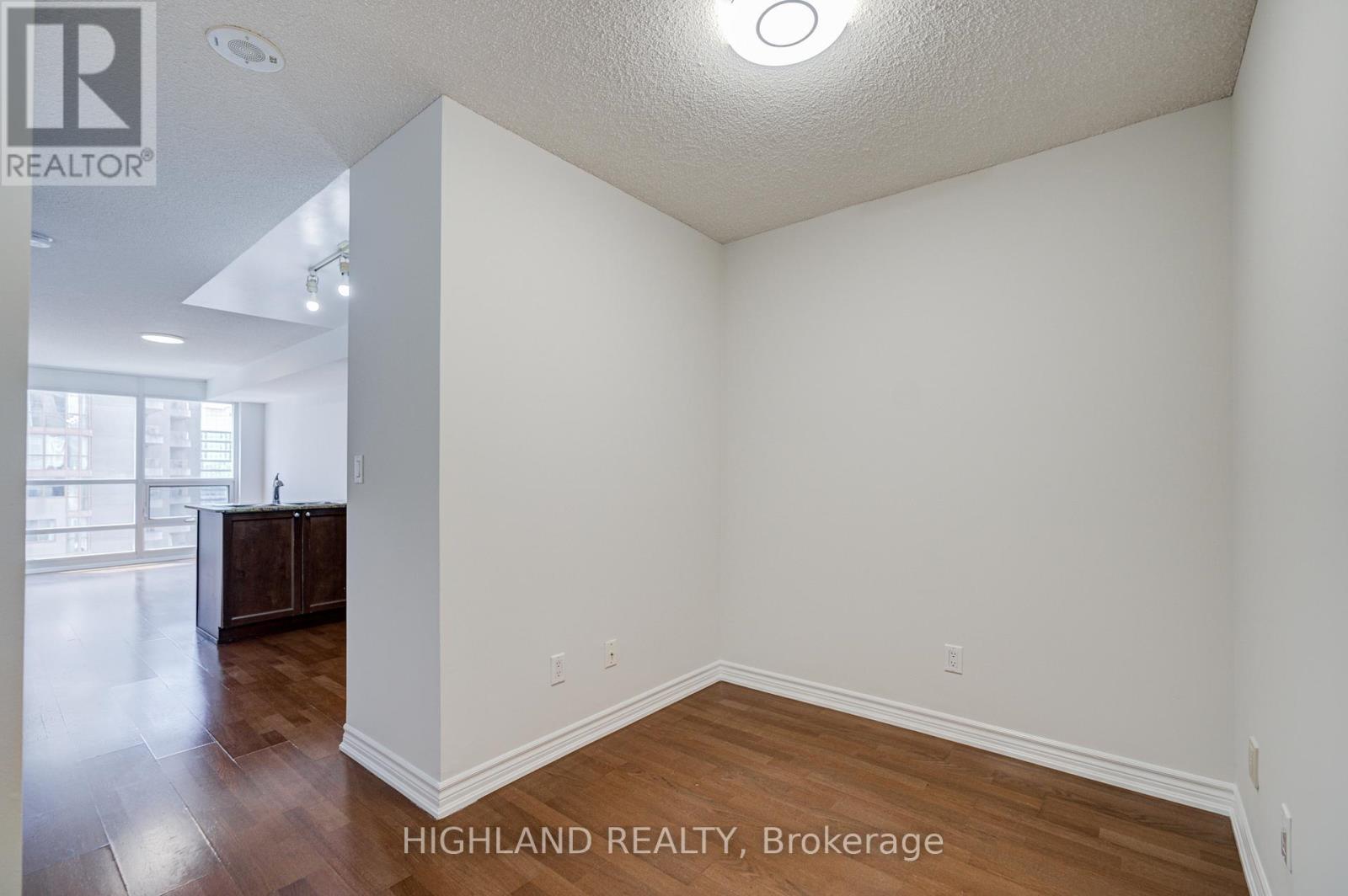 2710 - 761 Bay Street, Toronto, Ontario M5G 2R2 - Photo 12 - C13526906